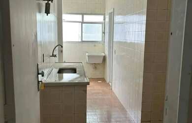 Imagem: O apartamento possui 2 Dormitórios, 2 Banheiros, 5 Vagas na