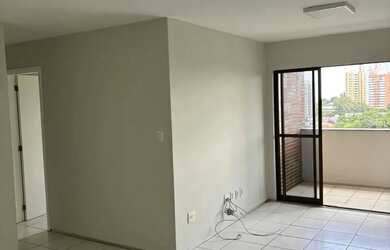 Imagem: O apartamento possui 3 Dormitórios, 2 Banheiros, 1 Vaga na