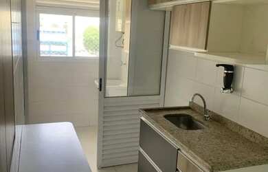 Imagem: O apartamento possui 3 Dormitórios, 2 Banheiros, 2 Vagas na