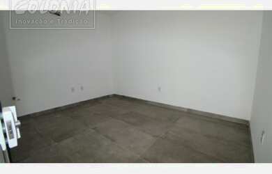 Imagem: O depósito possui 900m² de Área e está localizado em Centro