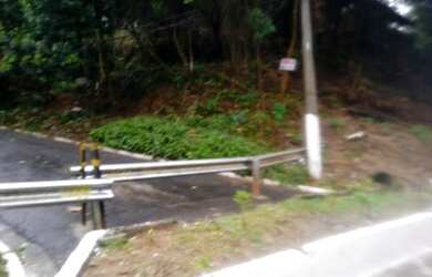 Imagem 3: Terrenos 6 x 23 com aclive a 7 minutos do Terminal do Jd Angela zona sul