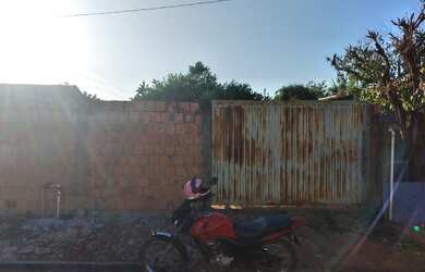 Imagem 4: Vendo casa. 25m² de Área, 1 Vaga na garageme2 Dormitórios