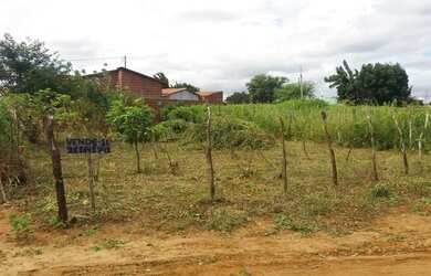 Imagem: O terreno possui 264m² de Área e está localizado em Extremoz