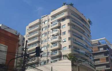 Imagem: O apartamento possui 3 Dormitórios, 3 Banheiros, 2 Vagas na