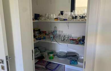 Imagem 6: Casa de condomínio térrea para venda possui 320 metros quadrados com 4 quartos