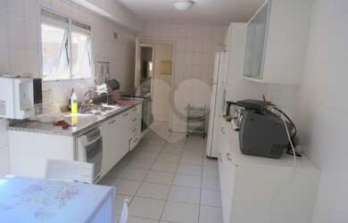 Imagem 7: Alto da Lapa, pinheiros. Piscina, Churrasqueira, Varandae140m² de Área