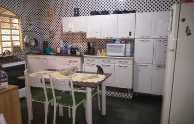 Imagem 8: troca por apartamento ou vende linda casa toda na laje a venda na qr 404