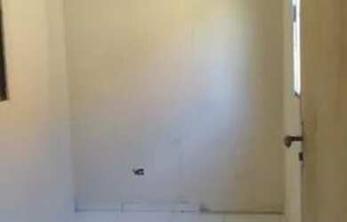 Imagem: A casa possui 2 Dormitórios, 1 Banheiro, 25m² de Área e