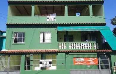 Imagem: A casa e possui 5 Dormitórios, Suítes, 4 Banheiros, 2 Vagas