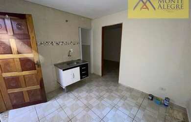 Imagem: A casa possui 1 Dormitório, 1 Banheiro e 35m² de Área e está