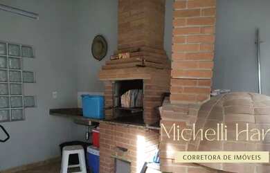 Imagem 5: Desfrute da natureza no jardim e da diversão na piscina com a família