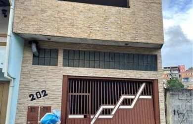 Imagem: A casa possui 2 Dormitórios e está localizado em Estrelinha