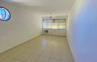 Imagem: A kitnet possui 1 Banheiro, 30m² de Área e está localizado