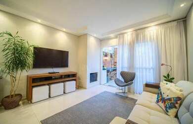 Imagem: A casa em condomínio possui 4 Dormitórios, 3 Banheiros, 2