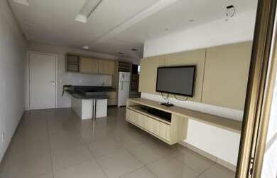 Imagem: O apartamento possui 1 Dormitório, 1 Banheiro, 1 Vaga na garagem