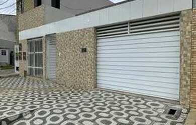 Imagem: A casa possui 2 Dormitórios, 1 Banheiro, 100m² de Área e