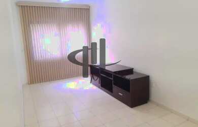 Imagem: O apartamento possui 1 Dormitório, 1 Banheiro, 1 Vaga na garagem