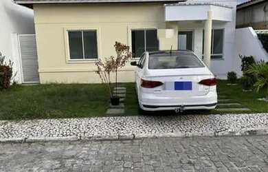 Imagem: A casa em condomínio possui 3 Dormitórios, 1 Banheiro, 3 Vagas