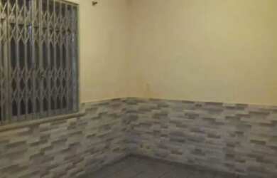 Imagem: A casa possui 2 Dormitórios, 1 Banheiro, 90m² de Área e