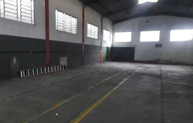 Imagem: O depósito possui 450m² de Área e está localizado em Chácaras