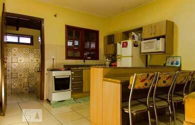 Imagem: A casa possui 2 Dormitórios, 1 Banheiro, 90m² de Área, Imóvel