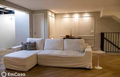 Imagem: O apartamento possui 3 Dormitórios, 2 Banheiros, 3 Vagas na