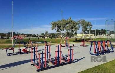 Imagem 9: Casa em Hípica. Piscina, Churrasqueira, Imóvel novoeGuarda roupa