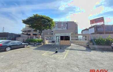 Imagem 2: Excelente Apartamento 1 dormitório s em Capoeiras - Florianópolis