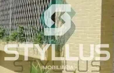 Imagem: A casa possui 3 Dormitórios, 1 Banheiro, 5 Vagas na garagem