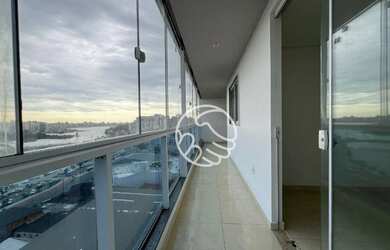 Imagem: O apartamento possui 2 Dormitórios, 2 Banheiros, 2 Vagas na