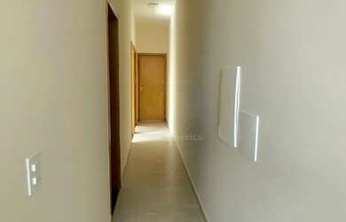 Imagem 4: Casa para Locação e Venda no Jardim Nações Unidas, Zona Leste de Londrina...