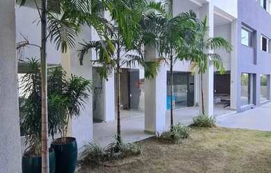 Imagem: O depósito possui 5 Vagas na garagem, 32m² de Área e está