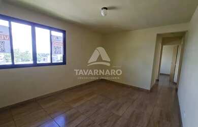 Imagem: O apartamento possui 3 Dormitórios, 1 Banheiro, 1 Vaga na garagem