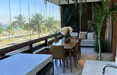 Imagem: O apartamento possui 3 Dormitórios, 5 Banheiros, 4 Vagas na