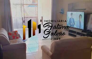 Imagem: A casa possui 2 Dormitórios, 2 Banheiros, 1 Vaga na garagem