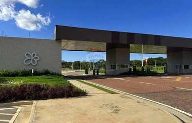 Imagem: O terreno possui 200m² de Área e está localizado em Jardim