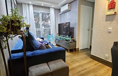 Imagem: O apartamento possui 2 Dormitórios, 1 Banheiro, 1 Vaga na garagem