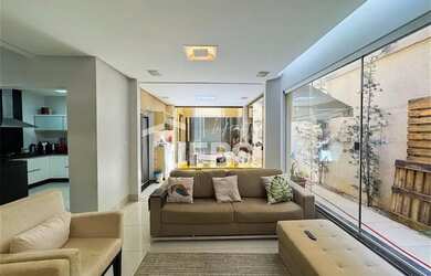 Imagem: A casa em condomínio possui 3 Dormitórios, 5 Banheiros, 4