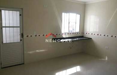 Imagem: A casa possui 5 Dormitórios, 5 Banheiros, 2 Vagas na garagem