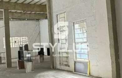 Imagem: O depósito possui 2 Vagas na garagem, 114m² de Área, Imóvel