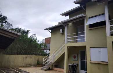 Imagem: O apartamento possui 3 Dormitórios, 1 Banheiro, 75m² de Área