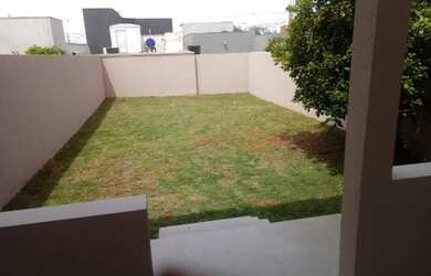 Imagem 11: Casa nova Campo Mourão PR Jardim Araucária com grande quintal porcelanato