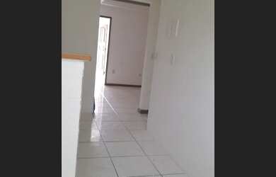 Imagem 5: Aluga-se. Varanda, 82m² de Área, 1 Banheiroe2 Dormitórios