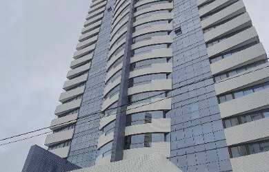 Imagem: O apartamento à venda possui 4 Dormitórios, 5 Banheiros, 3