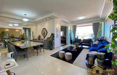 Imagem: O apartamento possui 3 Dormitórios, 5 Banheiros, 2 Vagas na