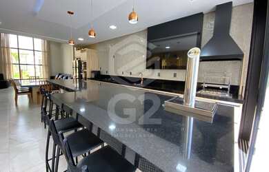 Imagem: A casa em condomínio possui 3 Dormitórios, 3 Banheiros, 4