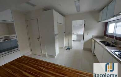 Imagem 8: Casa linda para venda e locação no Residencial Alphaville 2