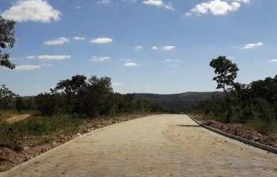 Imagem: O terreno possui 1000m² de Área e está localizado em Jaboticatubas