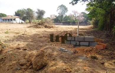 Imagem: O terreno possui 1500m² de Área e está localizado em Village