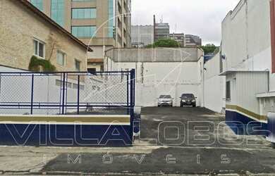 Imagem: O terreno possui 330m² de Área e está localizado em Bairro